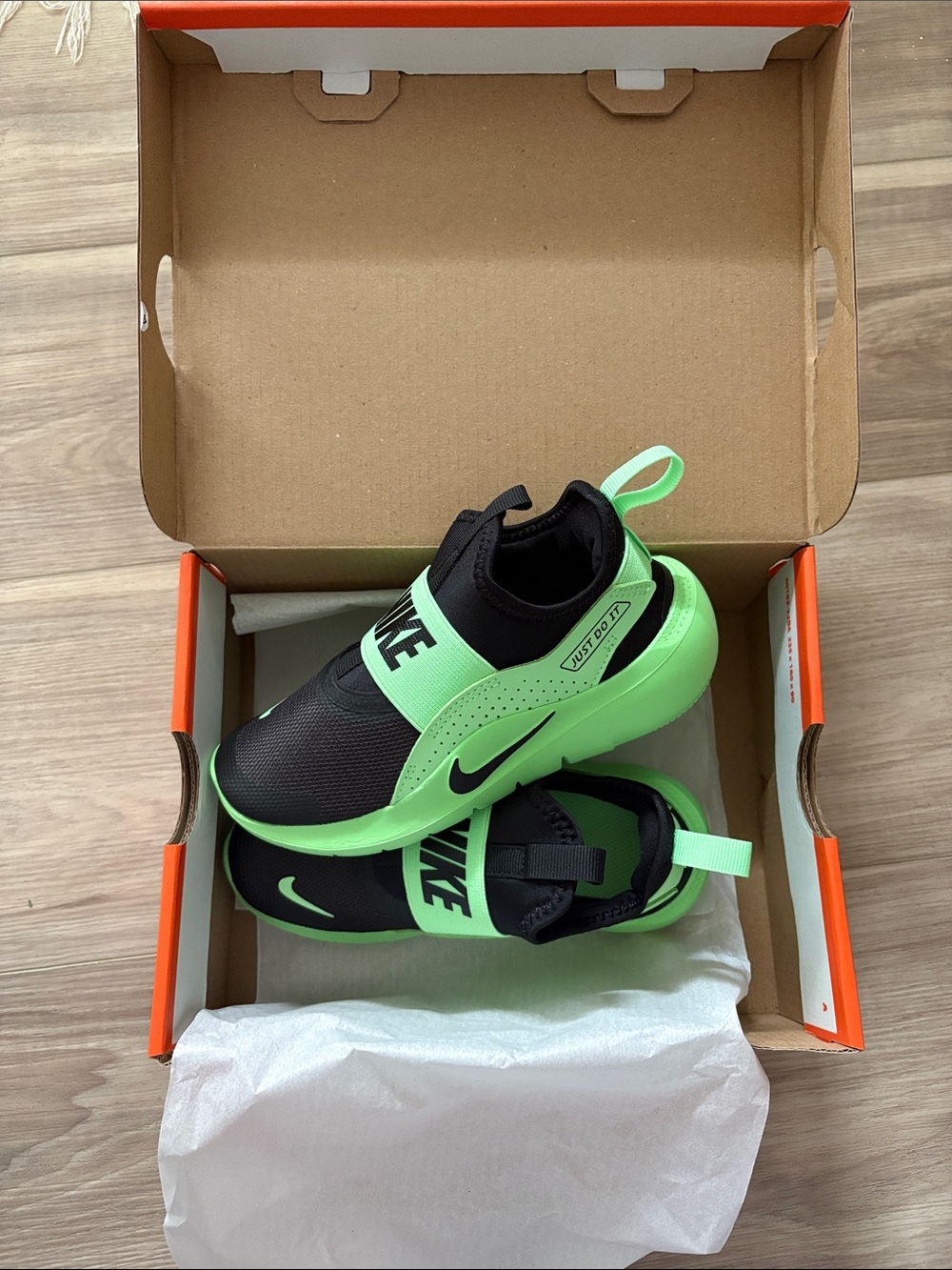 Nike FLEX Runner 4